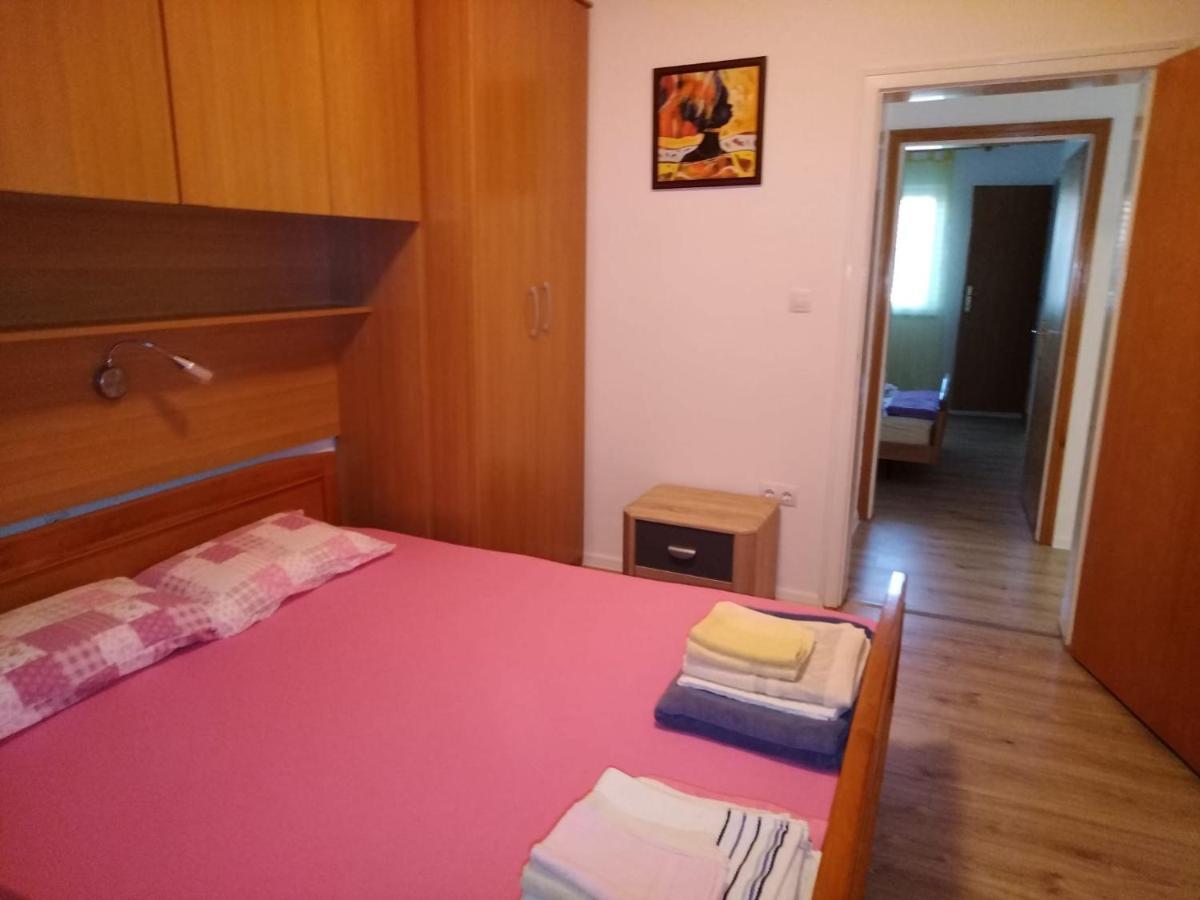 Apartmani Katarina Barbat na Rabu Екстериор снимка