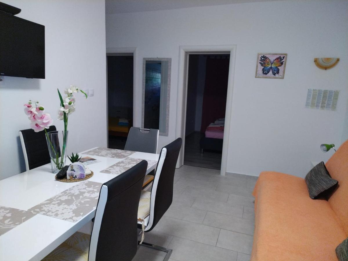 Apartmani Katarina Barbat na Rabu Екстериор снимка