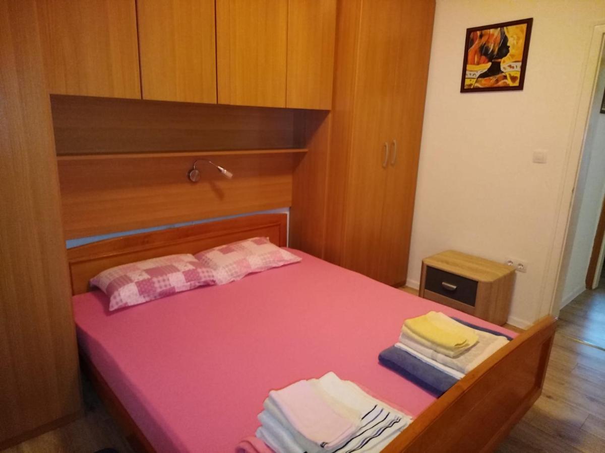 Apartmani Katarina Barbat na Rabu Екстериор снимка