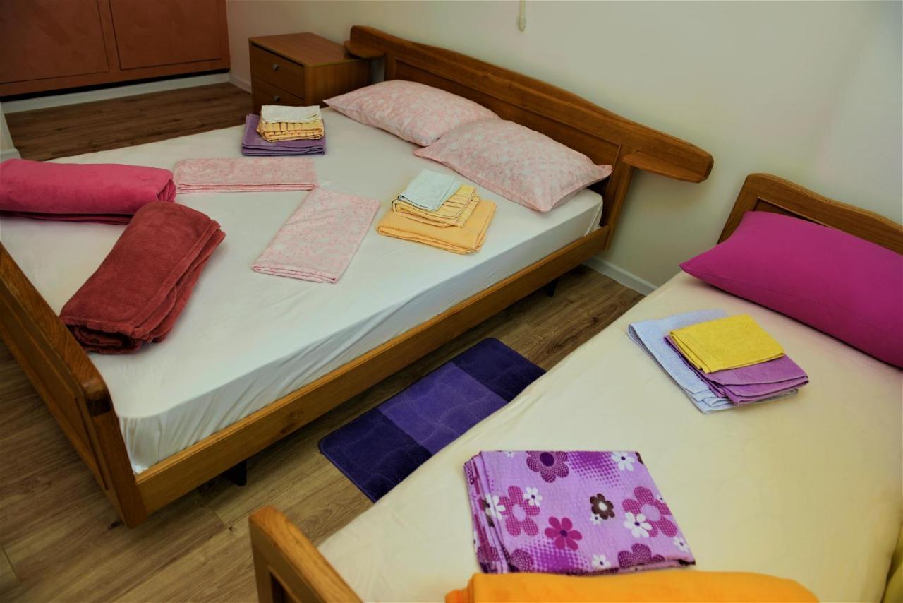 Apartmani Katarina Barbat na Rabu Екстериор снимка